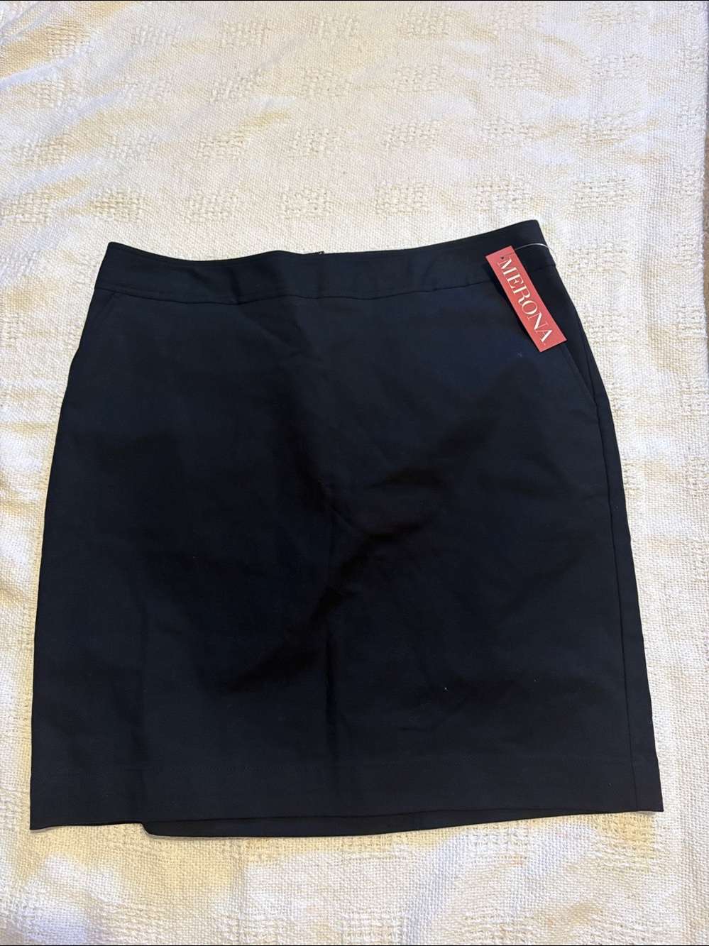 Merona Stretch Black Mini Skirt Size 12 NWT Pockets Lined | Stock Photos - Picture 8 of 9